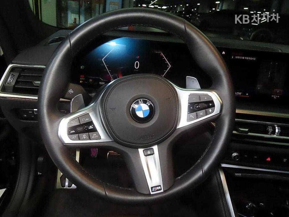 BMW 4시리즈 (G22)420i Gran Coupe M Sport Performance Package - 8