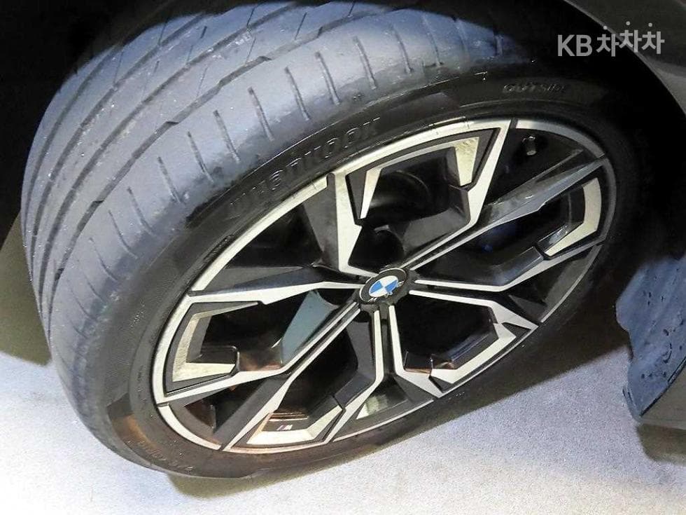BMW 4시리즈 (G22)420i Gran Coupe M Sport Performance Package - 20