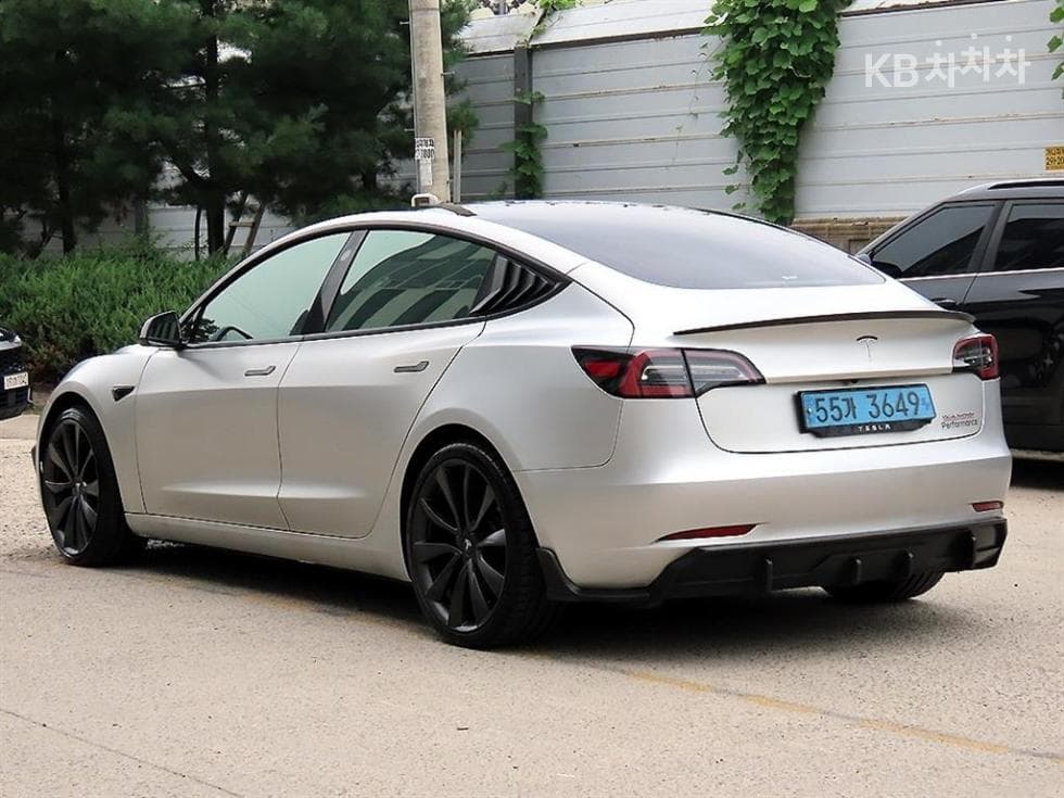 테슬라 Model 3Performance - 3