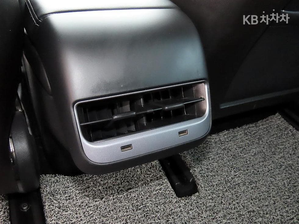 테슬라 Model 3Performance - 13