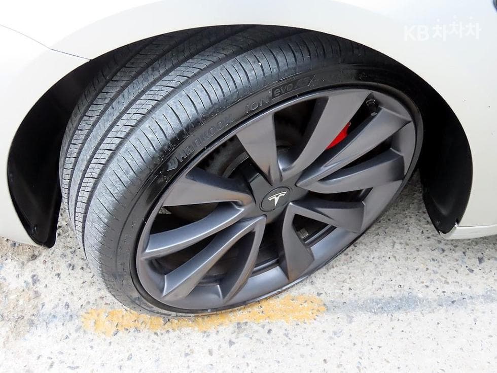 테슬라 Model 3Performance - 20