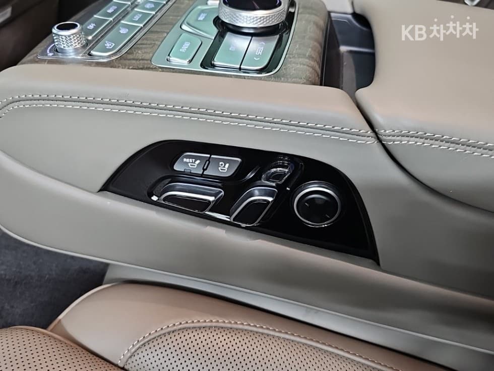 Киа The New (фейслифт) K9(Второ поколение)3.3 T-GDI AWD 베스트셀렉션Ⅰ - 15