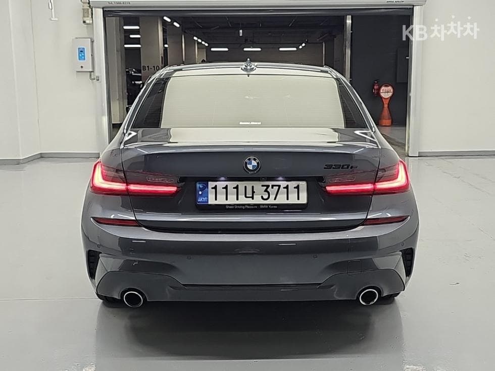 BMW 3 Series (G20)330e M Sport - 3