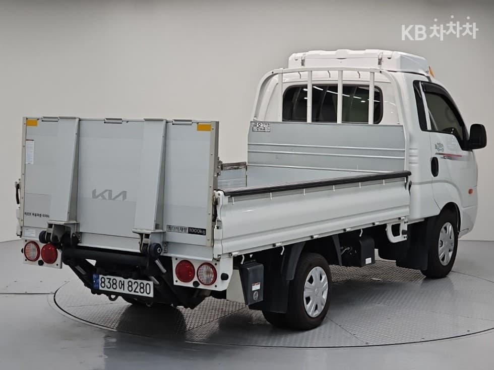 Киа The New (фейслифт) Бонго 3 (лек)LPG 파워게이트 1 тон 턴Местен형(2단) Королевска кабина Удължено междуосие L - 4