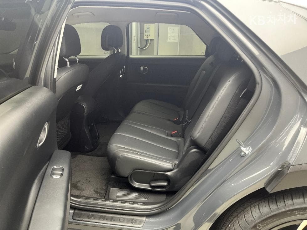 Hyundai IONIQ 5Long Range Exclusive - 6