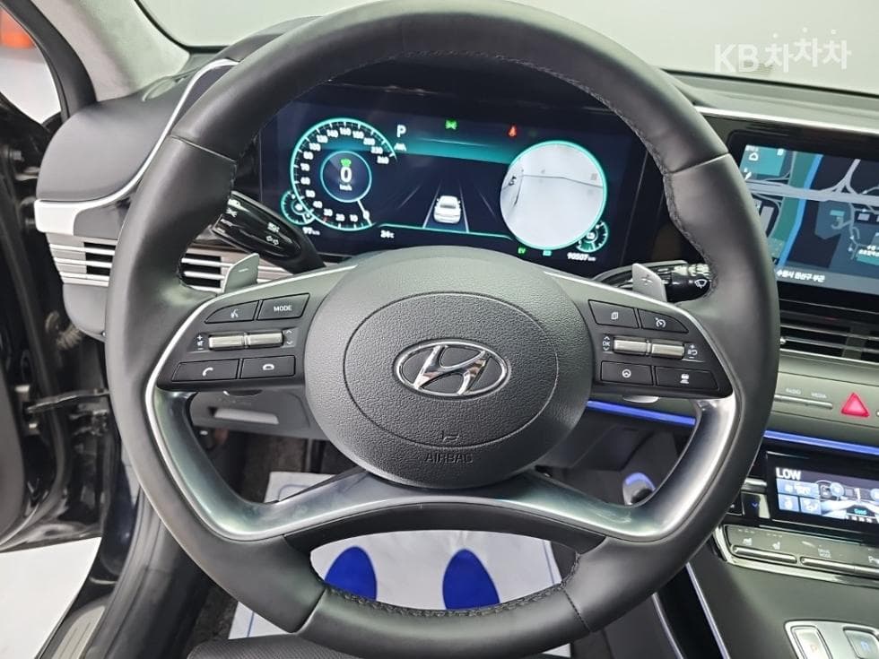 Hyundai The New (facelift) Grandeur (Azera) Hybrid2.4 Le Blanc - 9