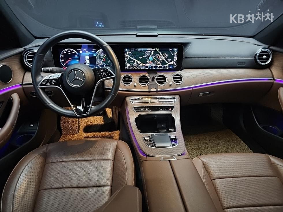 Mercedes-Benz E-Class (W213)E250 Exclusive - 7