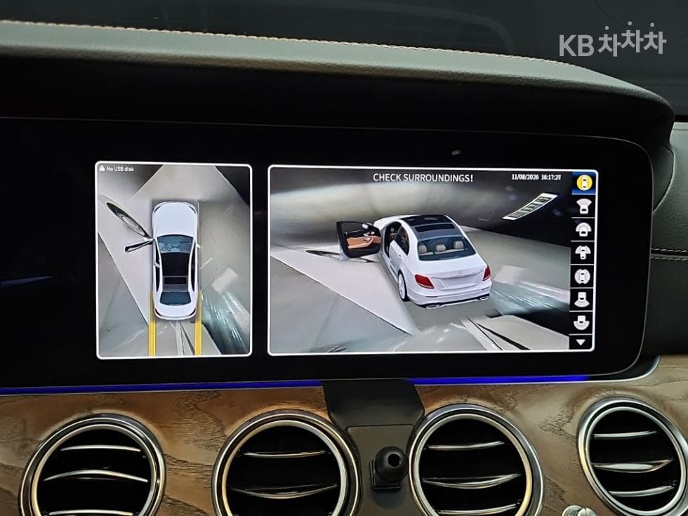 Mercedes-Benz E-Class (W213)E250 Exclusive - 16