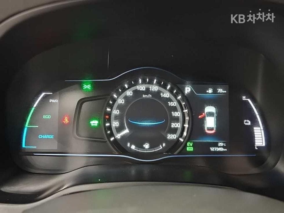 Hyundai IONIQ (Original Model)Q - 6