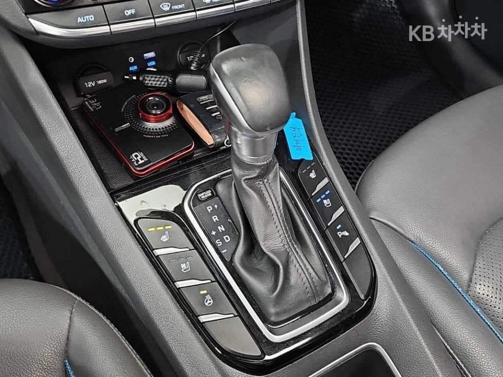 Hyundai IONIQ (Original Model)Q - 8