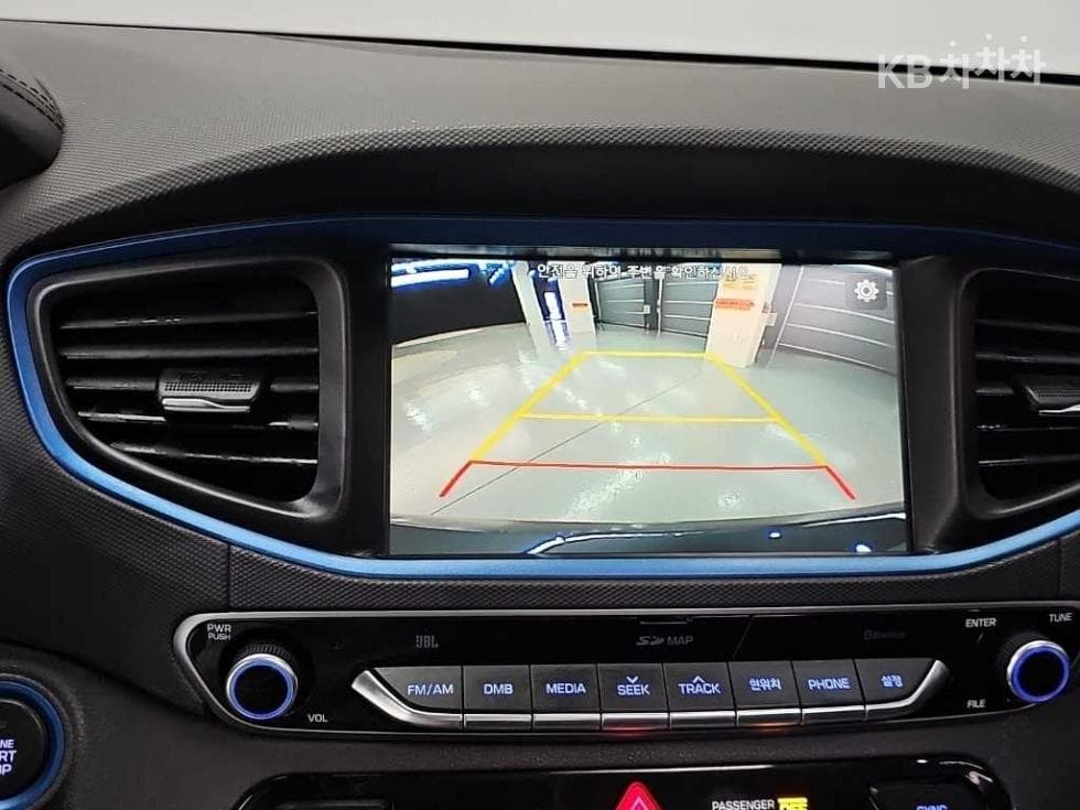 Hyundai IONIQ (Original Model)Q - 16