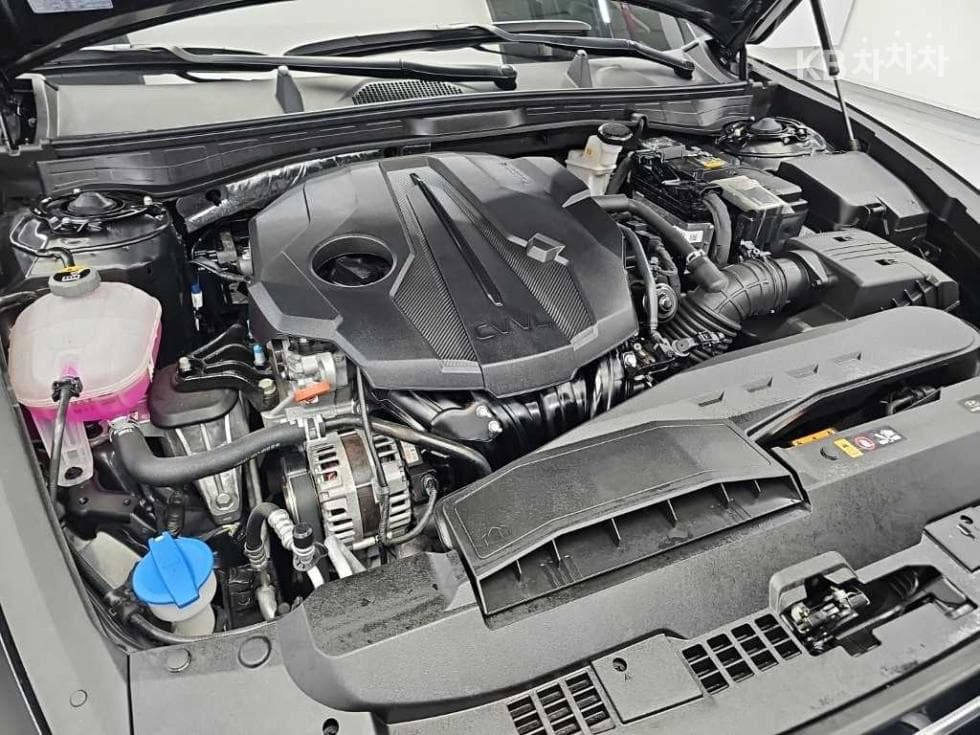 Hyundai Sonata The Edge (Sonata facelift)(DN8)2.0 Exclusive - 5