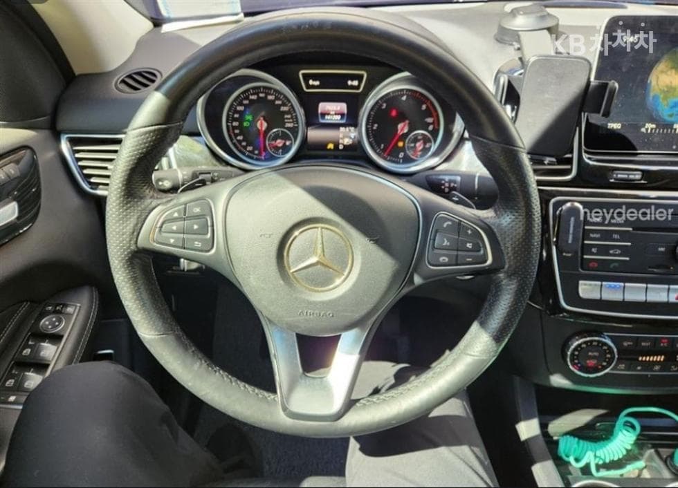 Mercedes-Benz GLE(W166)350 d 4Matic Standard - 7