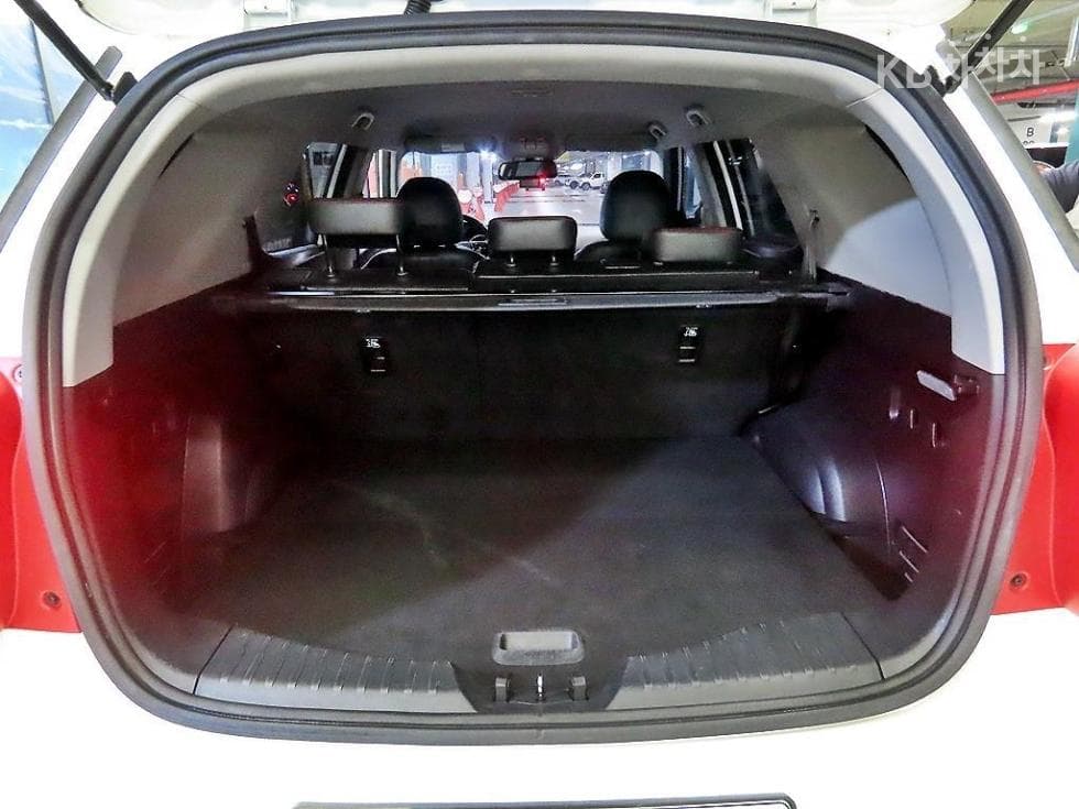 KG Mobility Tivoli AirGasoline 2WD IX - 18