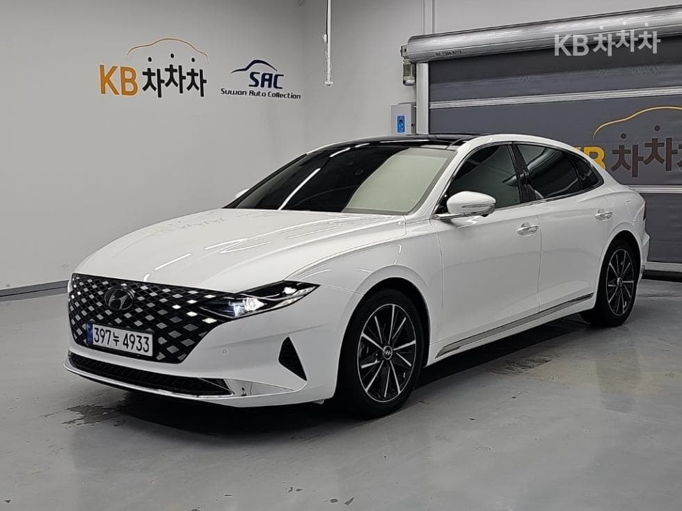 Hyundai The New (facelift) Grandeur (Azera) 2.5 Le Blanc - Image 1