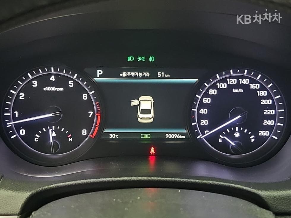Genesis G803.8 GDI AWD Prestige - 6