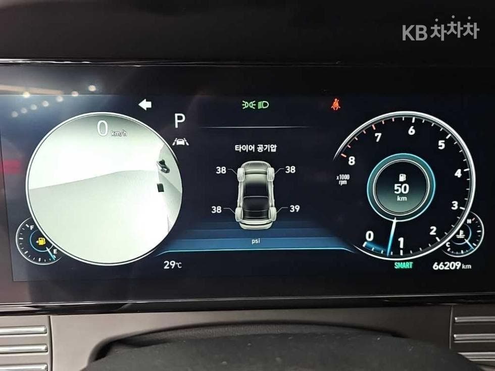 Hyundai The New (facelift) Grandeur (Azera) 2.5 Exclusive - Image 1