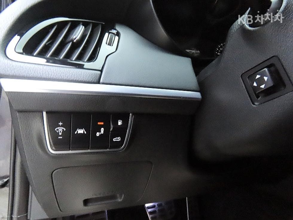 Kia Stinger3.3 Turbo 2WD GT - 12