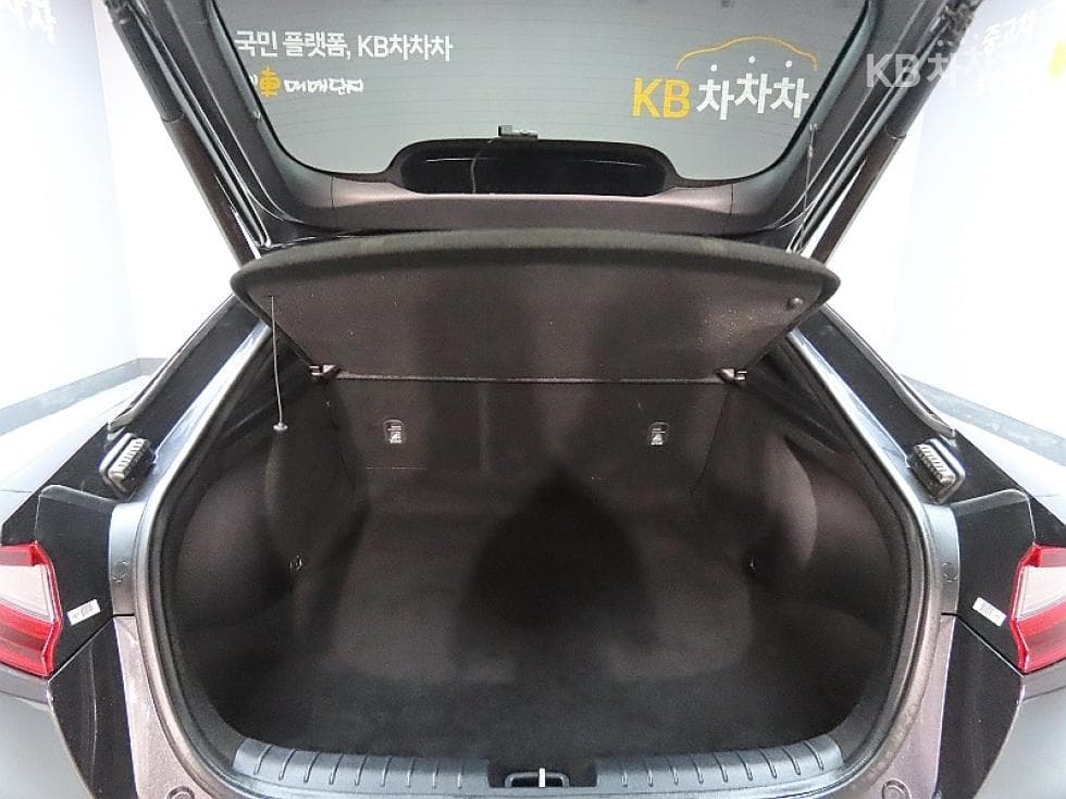 Kia Stinger3.3 Turbo 2WD GT - 19