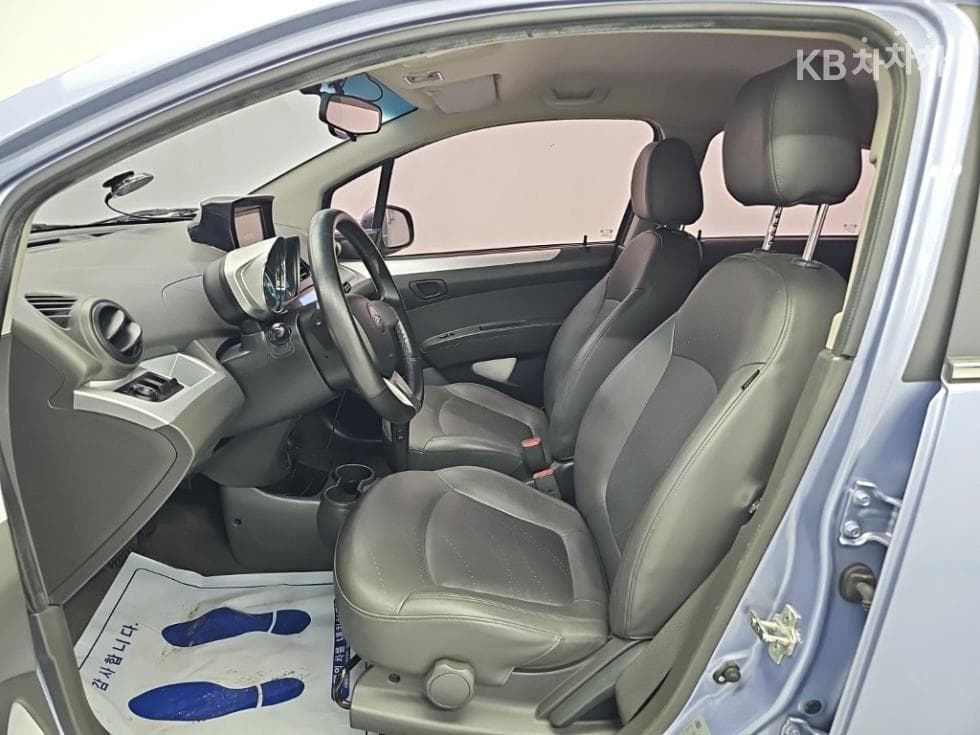 GM Korea Chevrolet SparkLT Standard - 11