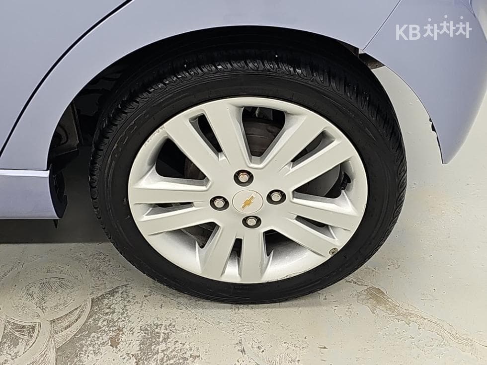 GM Korea Chevrolet SparkLT Standard - 20
