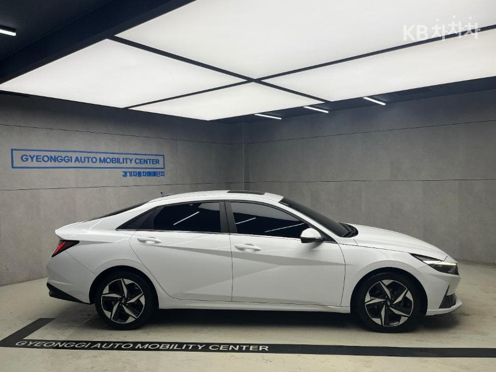 Хюндай All New Avante (Elantra) Хибрид(CN7)Inspiration - 2
