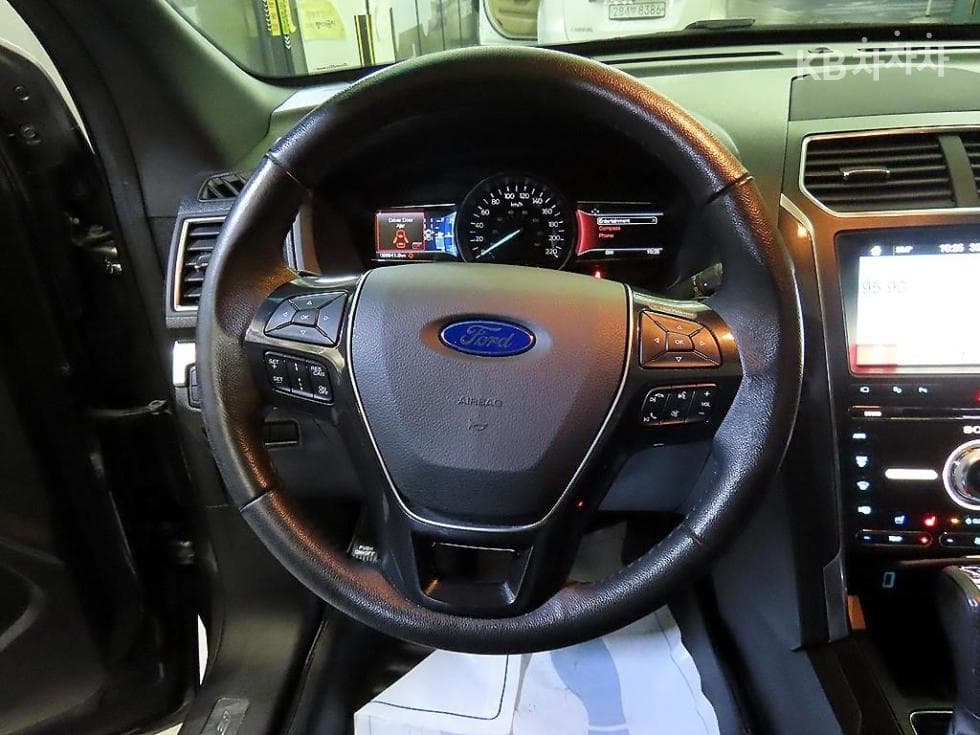Ford New Explorer3.5 Ti-VCT V6 4WD Limited - 8