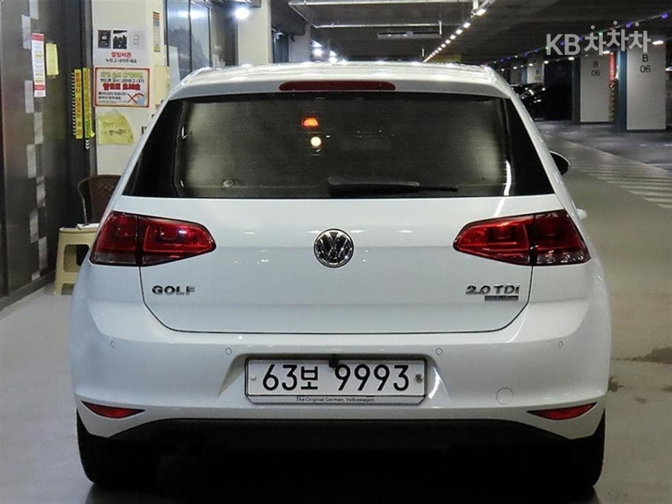 Volkswagen Golf2.0 Turbo Diesel Injection MK7 - 5