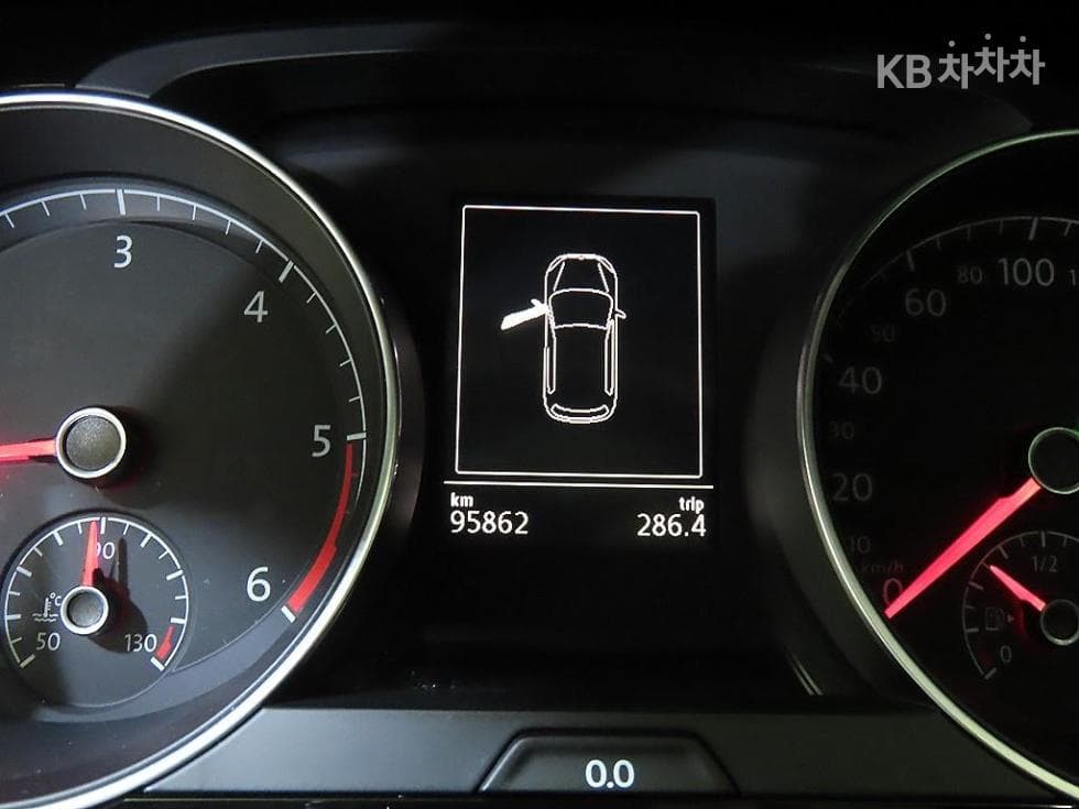 Volkswagen Golf2.0 Turbo Diesel Injection MK7 - 9