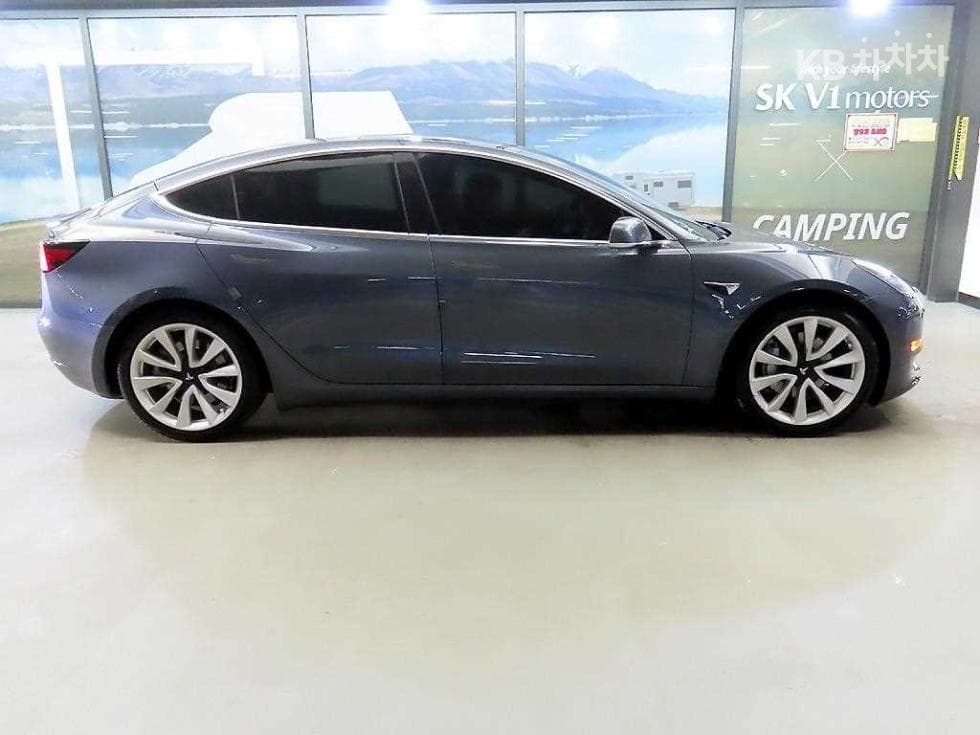 테슬라 Model 3Standard Range Plus - 3