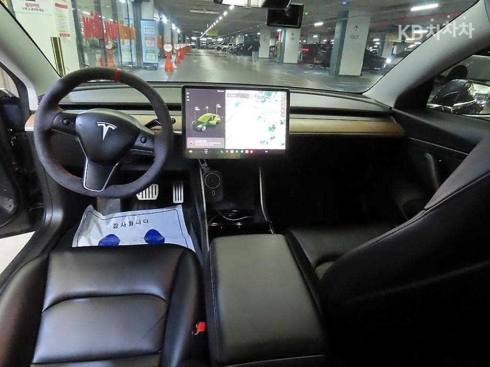 테슬라 Model 3Standard Range Plus - 10