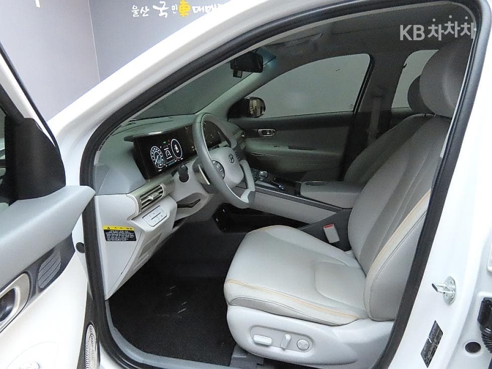 Hyundai NexoPremium - 10