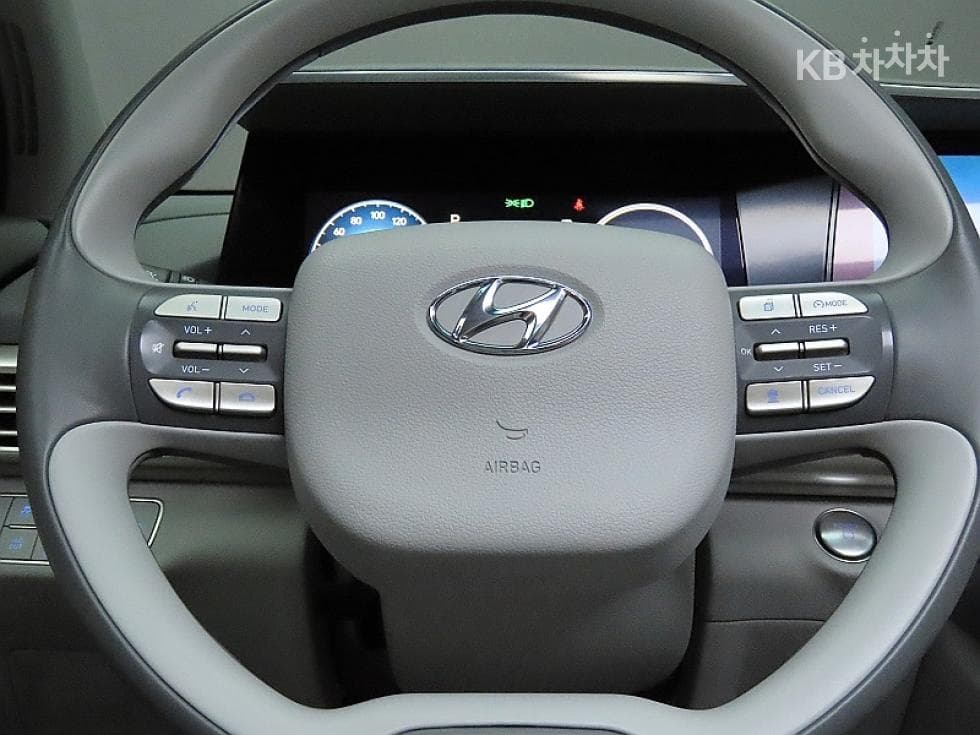 Hyundai NexoPremium - 17