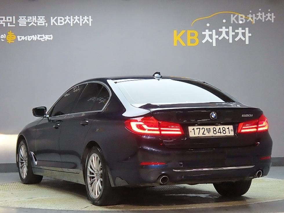 BMW 올Нов5 Серия (G30)520i Luxury - 4