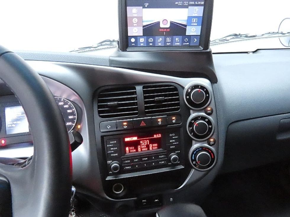 Kia The New (facelift) Bongo 3 (light truck)1 Ton King Cab Extra Long 2WD L - 24