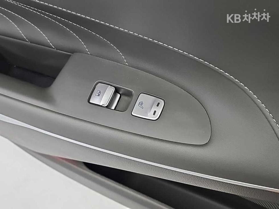 Hyundai The New (facelift) Grandeur (Azera) Hybrid2.4 Calligraphy - 15