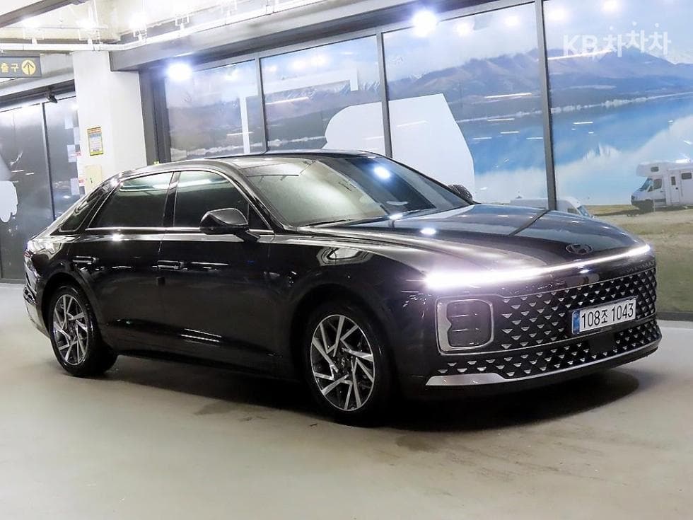 Hyundai The All New Grandeur (Azera) 2.5L gasoline 2WD Premium - Image 1