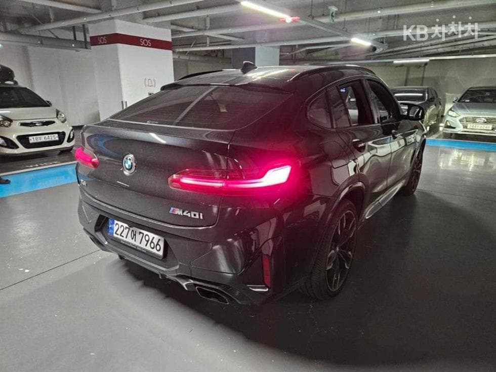BMW New X4 (G02)xDrive M40i - 6