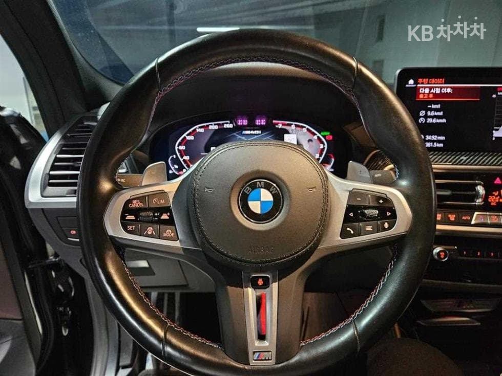 BMW New X4 (G02)xDrive M40i - 12