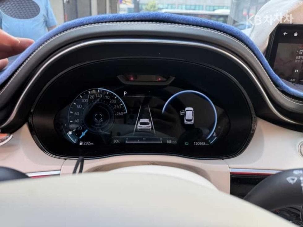Genesis GV70Gasoline 2.5T AWD - 3