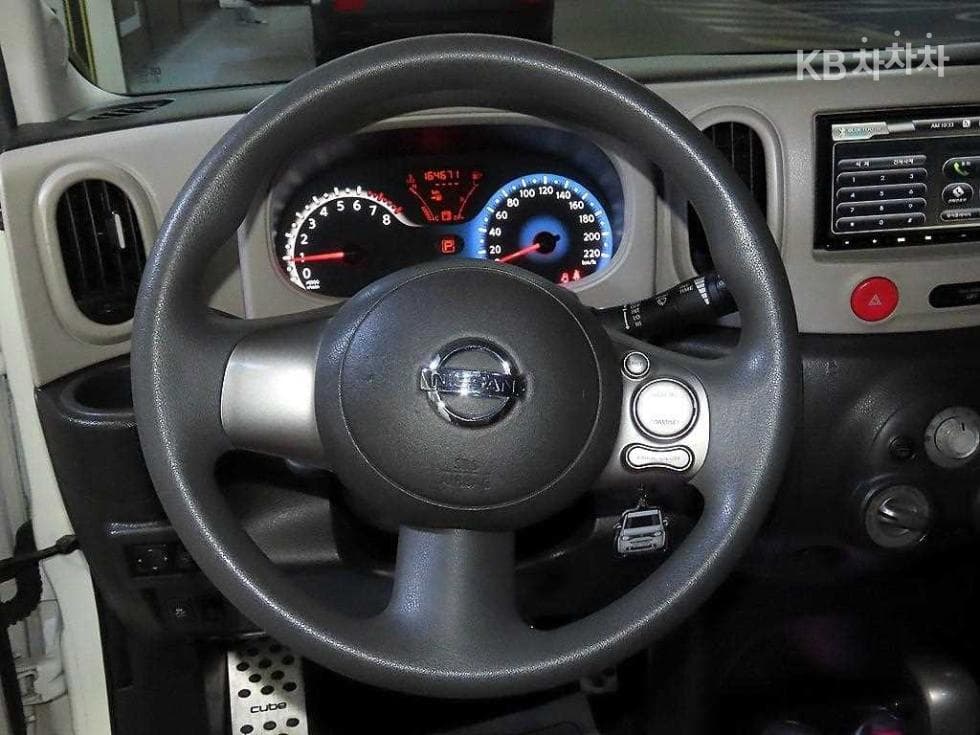 Нисан 큐브1.8 S CVT (Безстепенна) - 8