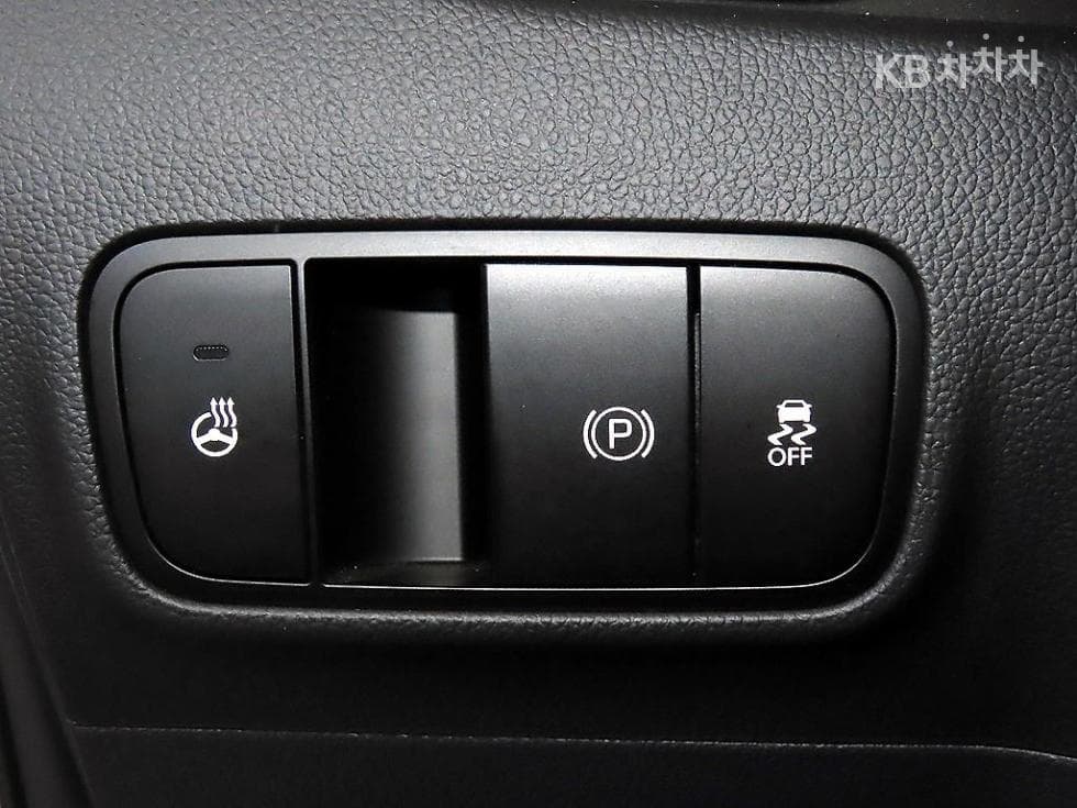 Kia The New (facelift) Kia Ray (van)1.0 Gasoline Signature - 13