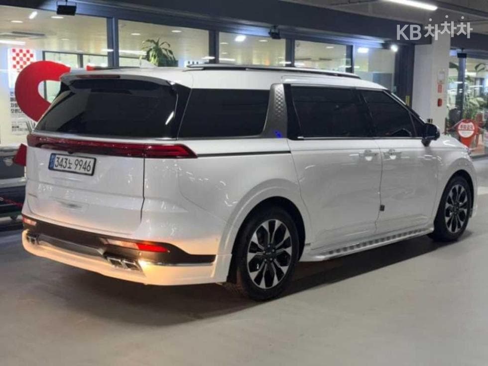 Kia Carnival 4th generationG3.5 GDI 7-seater (Limousine) Noblesse - 4