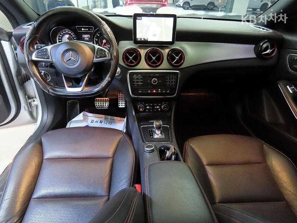 Mercedes-Benz CLA클래스CLA45AMG 4Matic C117 - 10