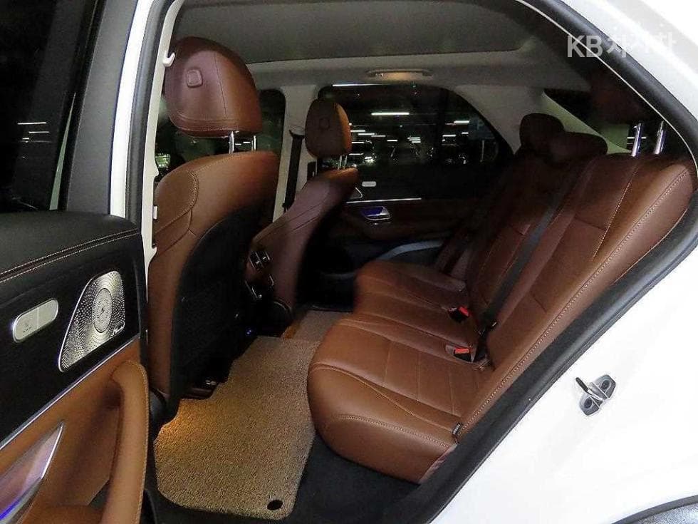 Mercedes-Benz GLE (V167)350 4Matic Стандартен - 7