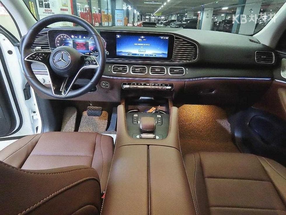 Mercedes-Benz GLE (V167)350 4Matic Стандартен - 10