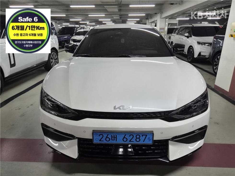 Kia EV6롱 레Seater지 4WD GT-Line - 2