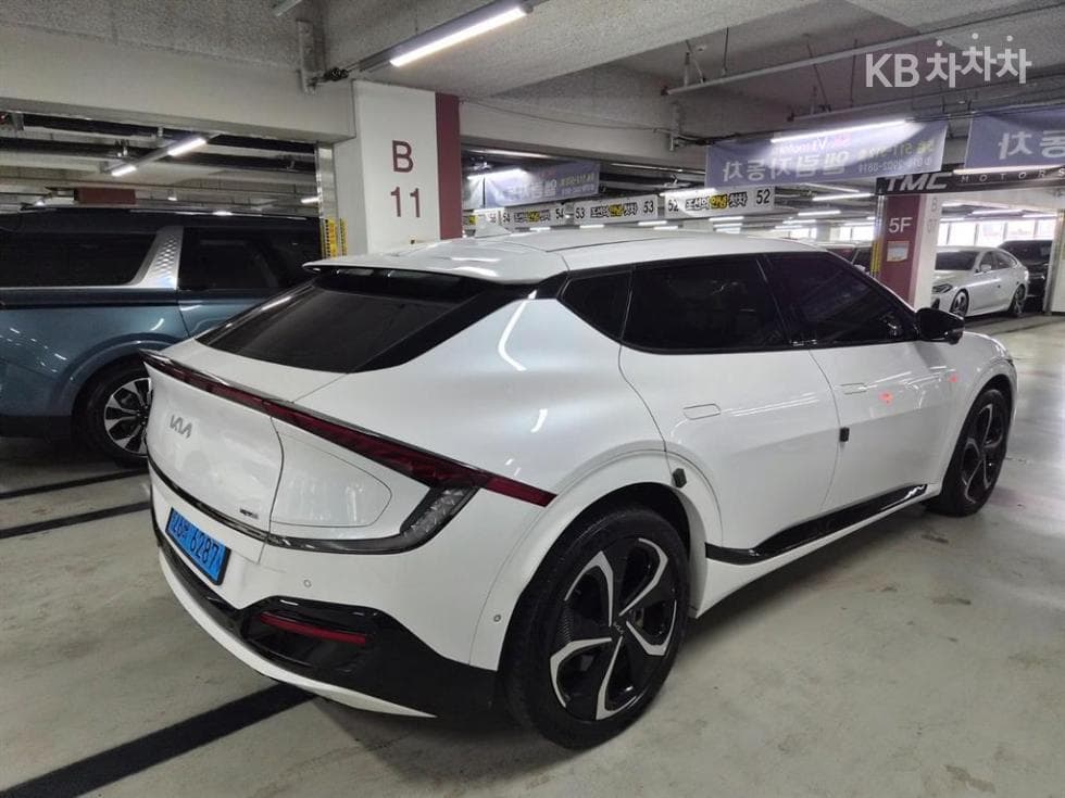 Kia EV6롱 레Seater지 4WD GT-Line - 4
