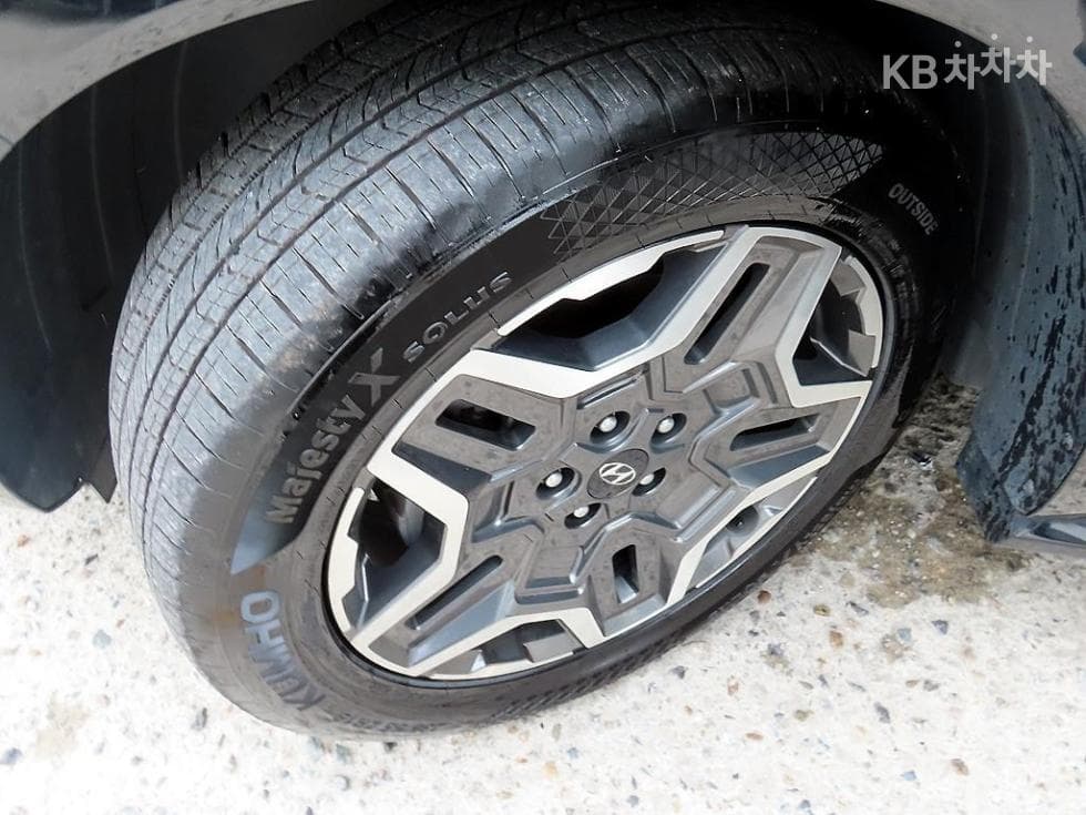 Hyundai The New (facelift) Santa Fe TM Hybrid1.6 HEV 2WD Calligraphy - 20