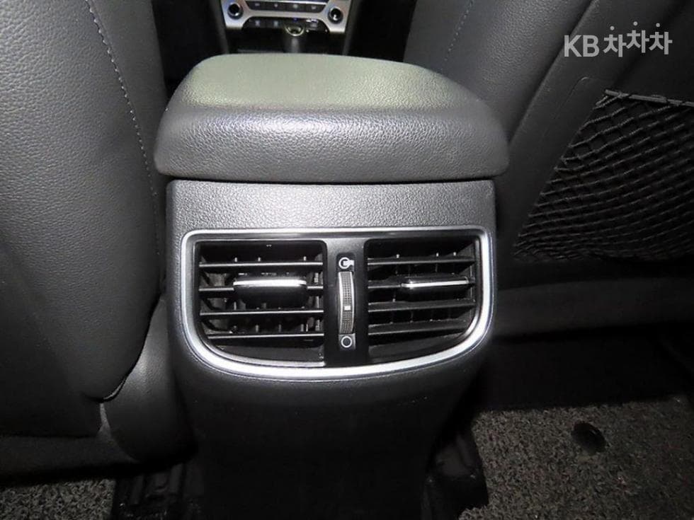 Хюндай Avante (Elantra)AD1.6 GDi Смарт Специал (специален признак/издание) - 17